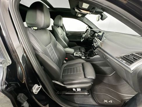 Used 2022 BMW X4 xDrive30i AWD/4WD image 29