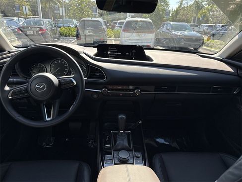 Certified 2025 MAZDA CX-30 AWD 2.5 S w/ Premium Package image 15