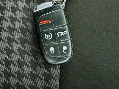 Used 2021 Dodge Charger R/T image 34