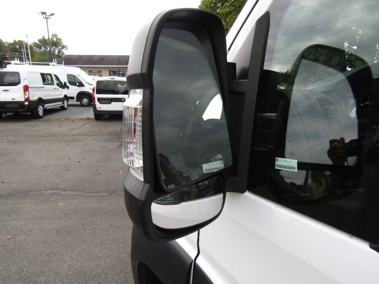 Used 2025 RAM ProMaster 3500 w/ Convenience Group FWD image 24