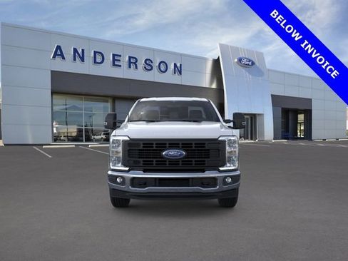 New 2026 Ford F350 XL w/ XL Chrome Package image 6