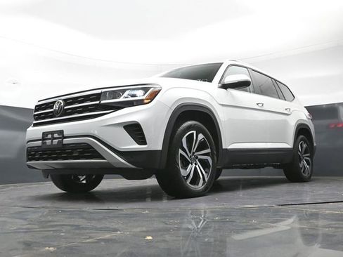 Used 2023 Volkswagen Atlas SEL AWD/4WD image 36