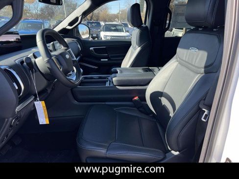 New 2025 Ford Expedition Platinum w/ Stealth Performance Package image 9