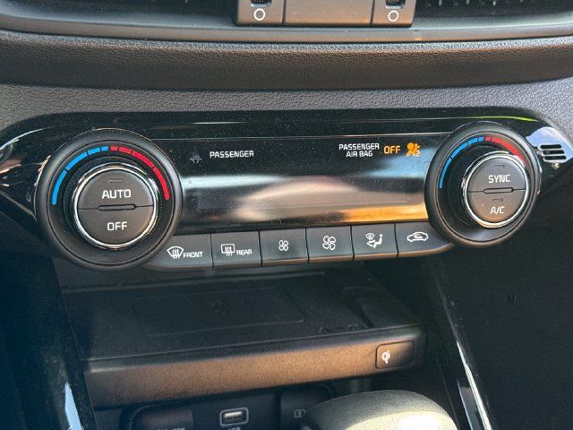Used 2022 Kia Forte GT FWD image 32