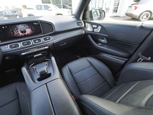 Used 2025 Mercedes-Benz GLE 350 4MATIC image 44