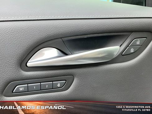 Used 2021 Cadillac XT4 Premium Luxury image 23