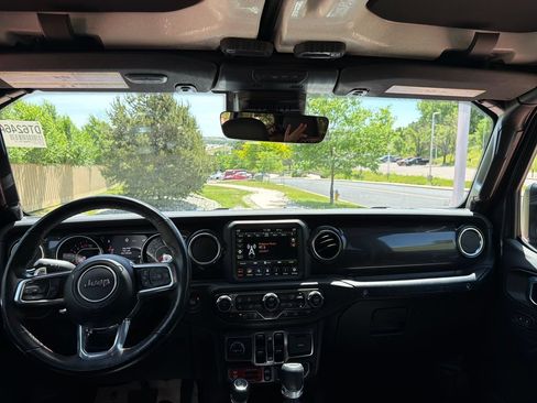 Used 2021 Jeep Wrangler Unlimited Rubicon AWD/4WD image 19