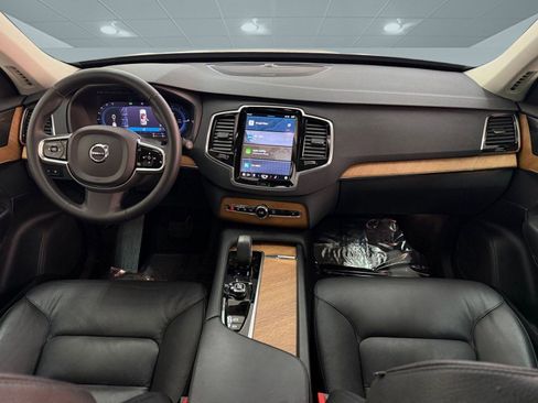 Used 2024 Volvo XC90 T8 Plus image 13