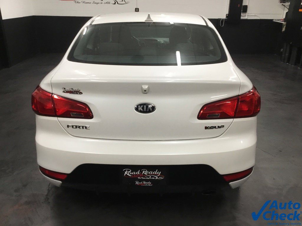 Used 2015 Kia Forte Koup EX FWD image 9