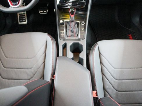 Used 2025 Volkswagen Jetta GLI Autobahn image 16