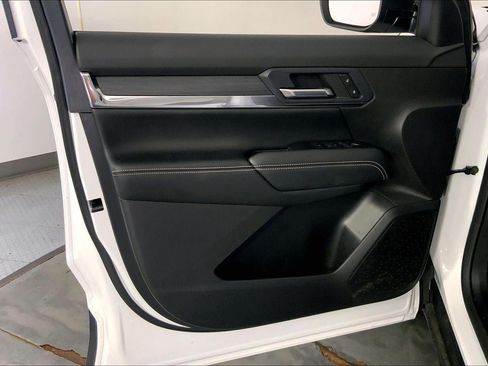 Used 2026 GMC Terrain Elevation FWD image 24