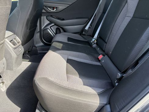 Used 2025 Subaru Outback Premium image 34