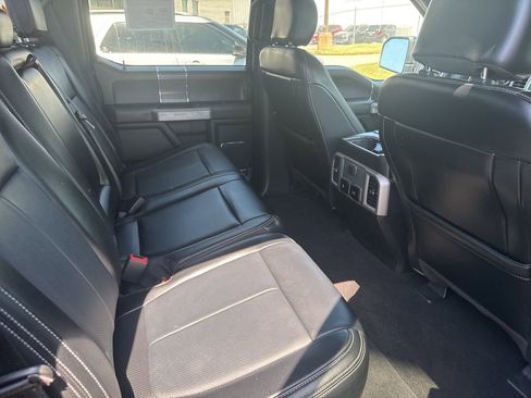 Used 2019 Ford F150 Lariat image 38