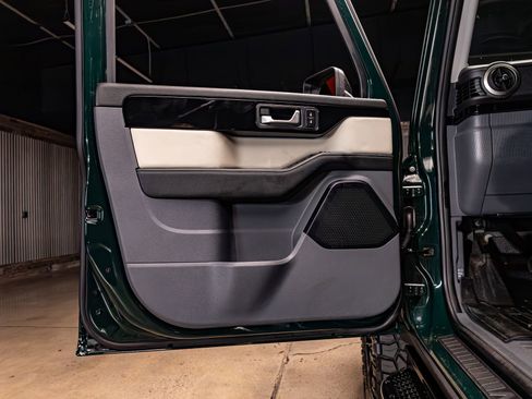 Used 2025 INEOS Grenadier Fieldmaster Edition image 29