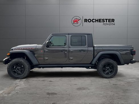 Used 2020 Jeep Gladiator Mojave AWD/4WD image 2