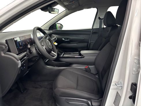 New 2026 Hyundai Tucson Blue SE w/ Tow & Go Package AWD/4WD image 9