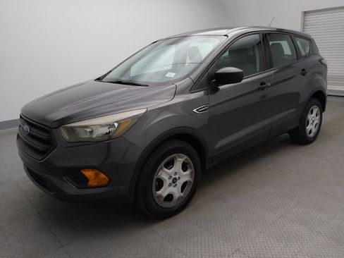 Used 2018 Ford Escape S FWD image 2