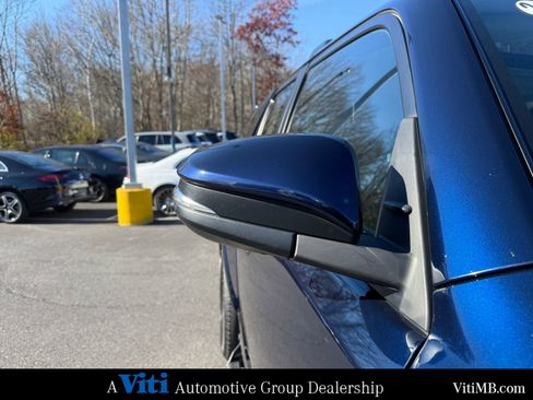 Used 2022 Toyota 4Runner SR5 Premium image 10