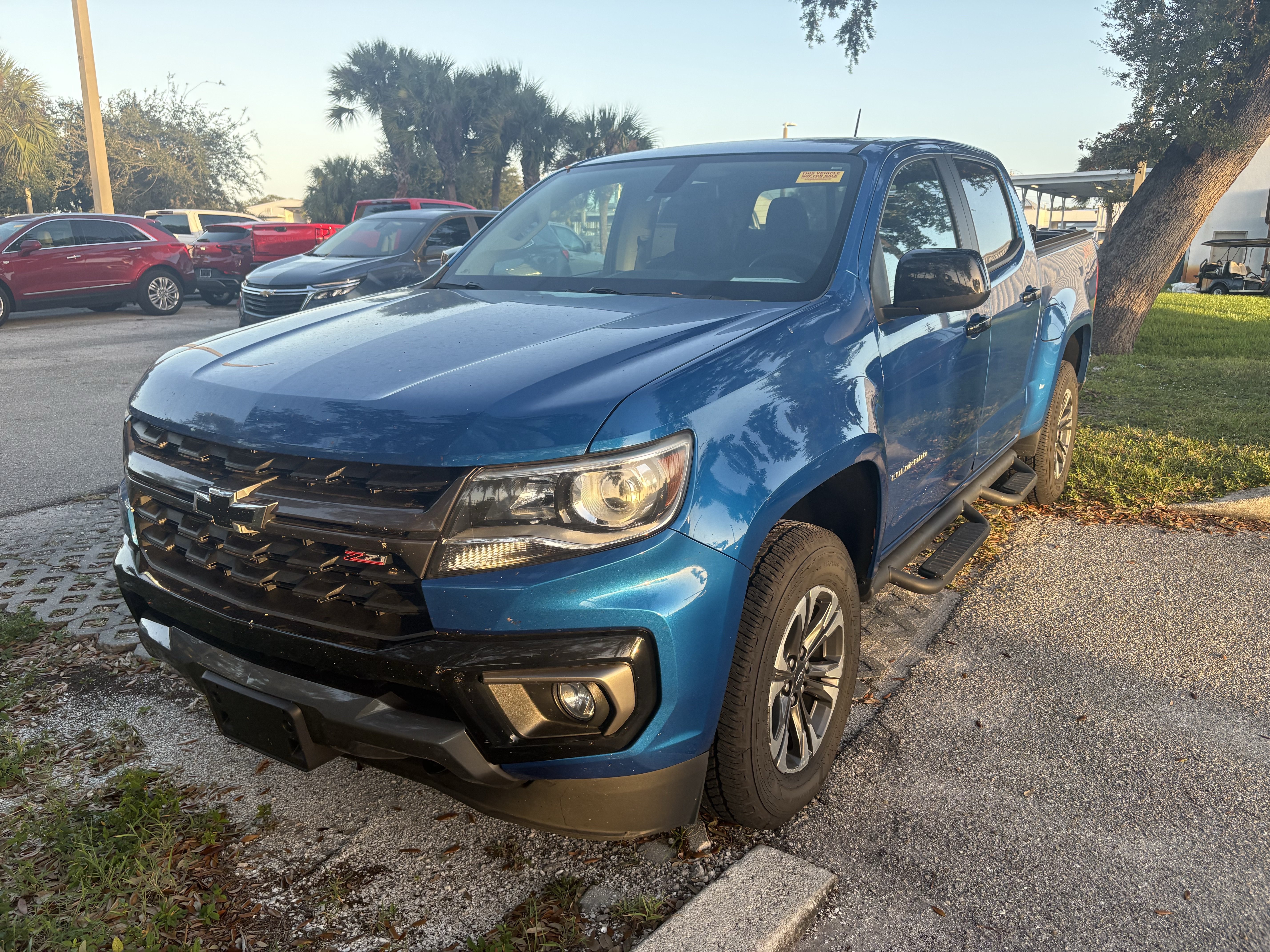Used 2022 Chevrolet Colorado Z71 w/ Trail Boss Package AWD/4WD image 3
