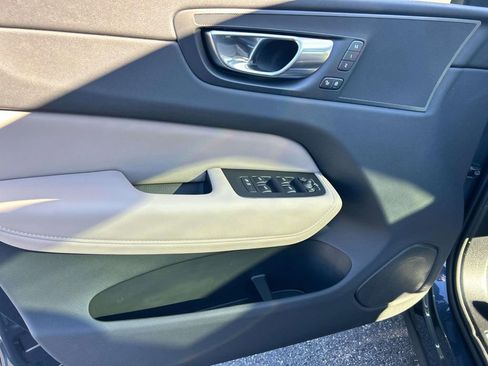 New 2026 Volvo XC60 B5 Plus w/ Protection Package Premier image 21