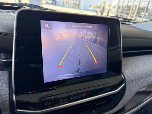 Used 2022 Jeep Compass Latitude w/ Sun and Sound Group image 26