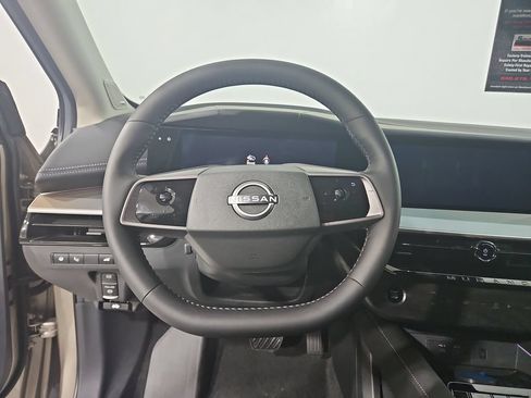 New 2026 Nissan Murano Platinum w/ Cargo Package AWD/4WD image 14