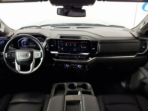 Used 2025 GMC Sierra 1500 SLT AWD/4WD image 13