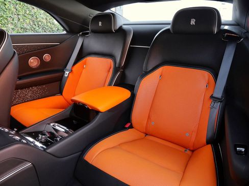 Certified 2024 Rolls-Royce Spectre w/ Leather Finishing Pack AWD/4WD image 8