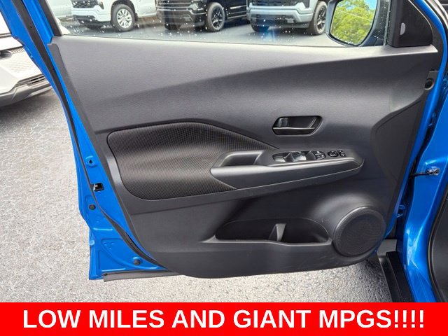 Used 2021 Nissan Kicks S FWD image 12