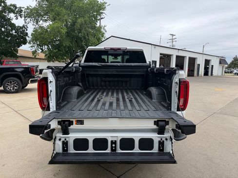 Used 2023 GMC Sierra 2500 Denali w/ Denali Ultimate Package AWD/4WD image 37