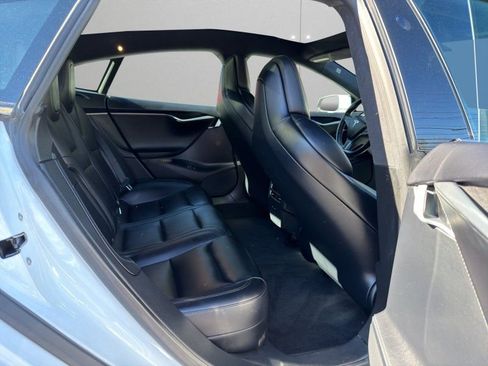 Used 2019 Tesla Model S Long Range image 12
