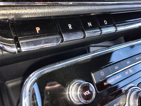 Used 2024 Lincoln Navigator L Reserve image 20