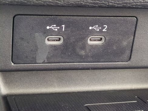 Used 2025 Mitsubishi Outlander SEL image 22