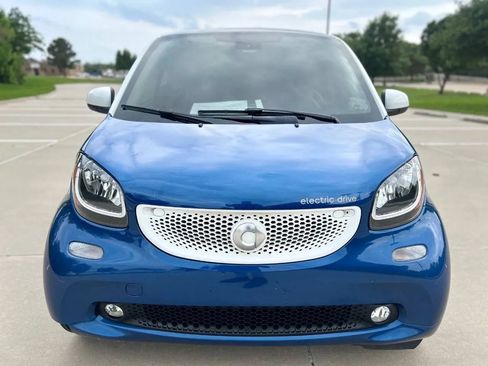 Used 2017 smart fortwo electric drive RWD image 3