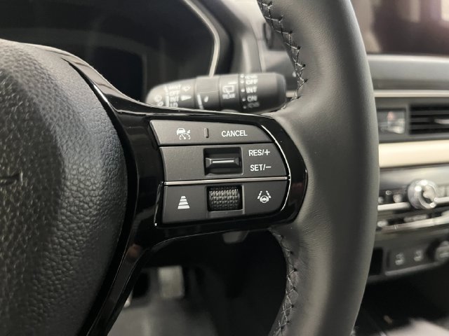 New 2026 Honda Pilot Touring image 19