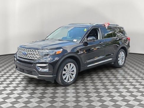 Certified 2023 Ford Explorer Limited w/ Limited Technology Package image 3