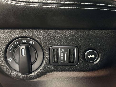 Used 2023 Dodge Challenger SRT Hellcat RWD image 27
