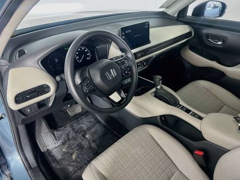 Used 2027 Honda HR-V LX image 11