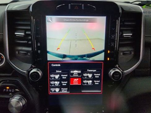 Used 2021 RAM 1500 Laramie image 44