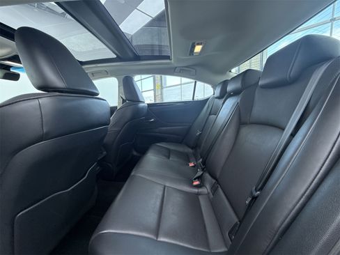 Used 2019 Lexus ES 350 image 38