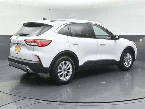 Certified 2022 Ford Escape SE w/ Convenience Package image 7