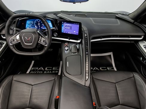 Used 2024 Chevrolet Corvette Stingray Premium Conv w/ Z51 Performance Package image 44