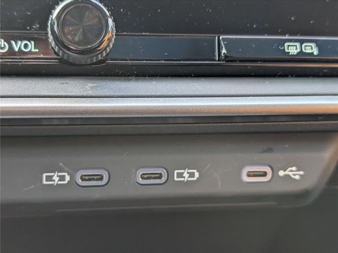 Certified 2025 Lexus RZ 450e image 25