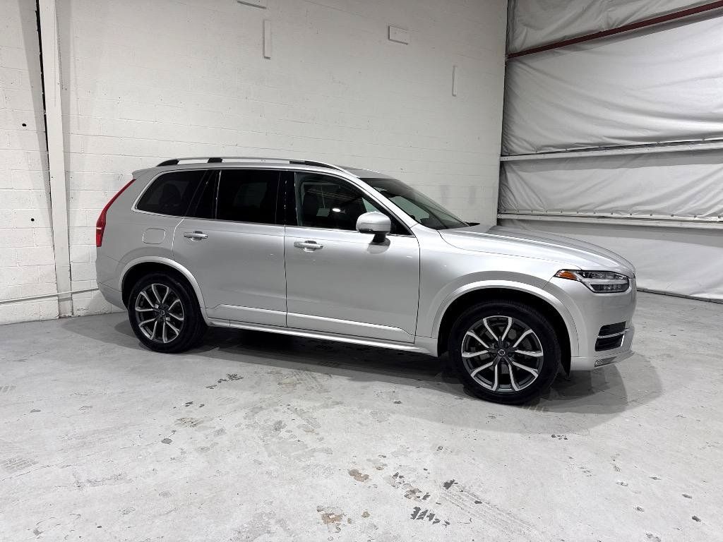 Used 2019 Volvo XC90 T6 Momentum w/ Protection Package AWD/4WD image 7