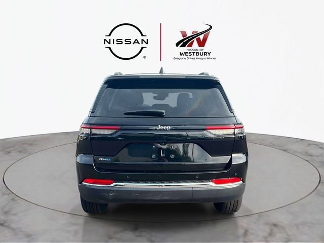 Used 2024 Jeep Grand Cherokee Limited 4xe AWD/4WD image 7