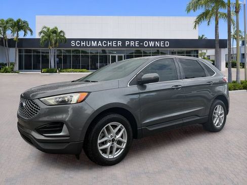 Used 2023 Ford Edge SEL w/ Cargo Accessory Package AWD/4WD image 3