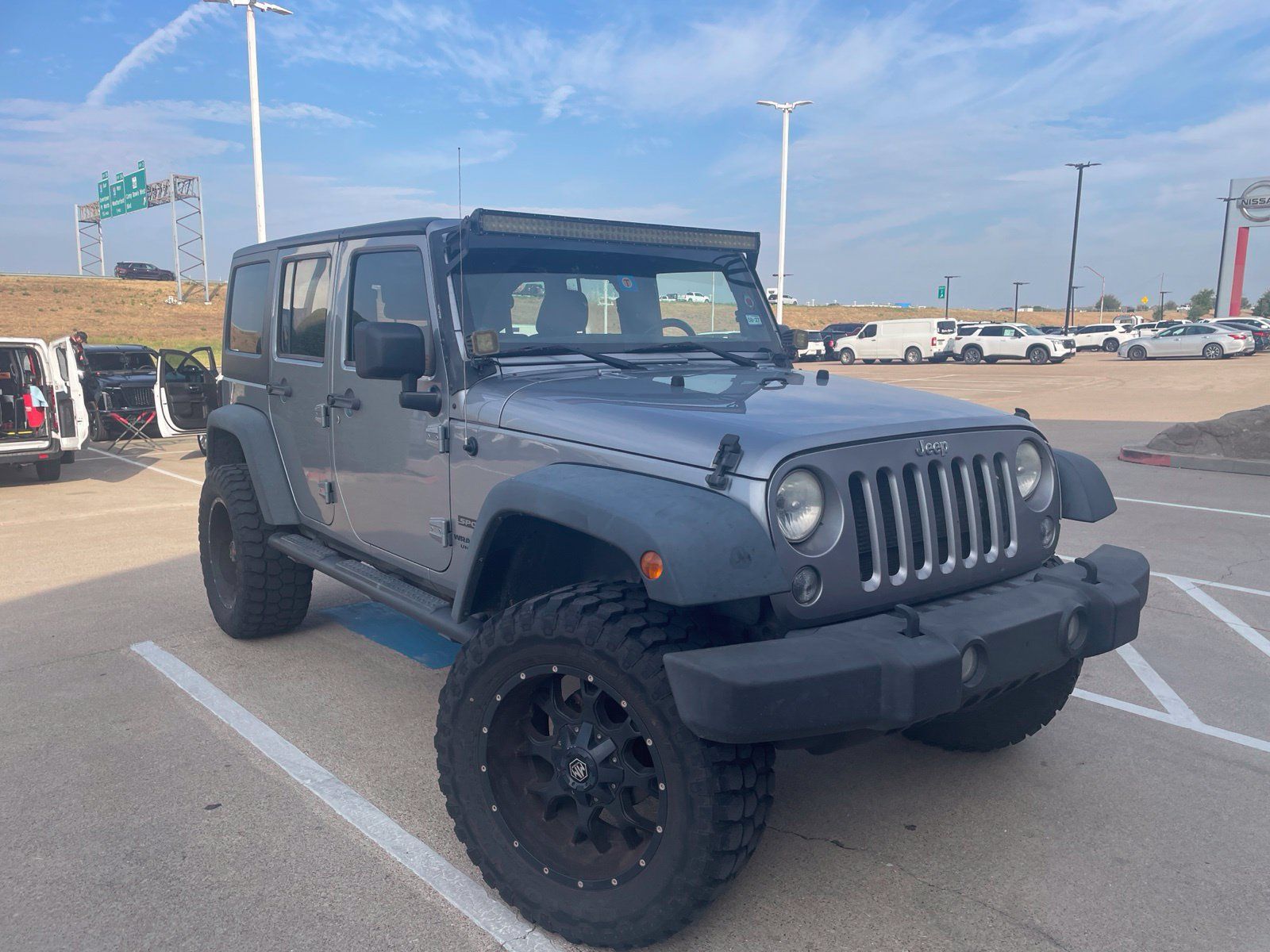 Used 2014 Jeep Wrangler Unlimited Sport w/ Connectivity Group AWD/4WD image 13