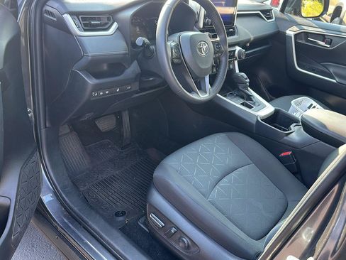 Used 2024 Toyota RAV4 XLE w/ Convenience Package AWD/4WD image 6