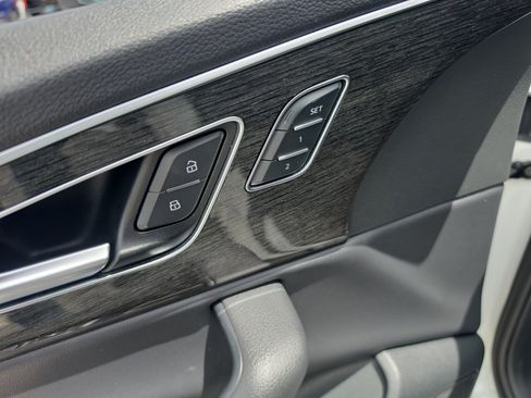 Used 2021 Audi Q7 3.0T Premium Plus AWD/4WD image 22