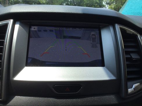 Used 2019 Ford Ranger XLT w/ Equipment Group 302A Luxury image 9